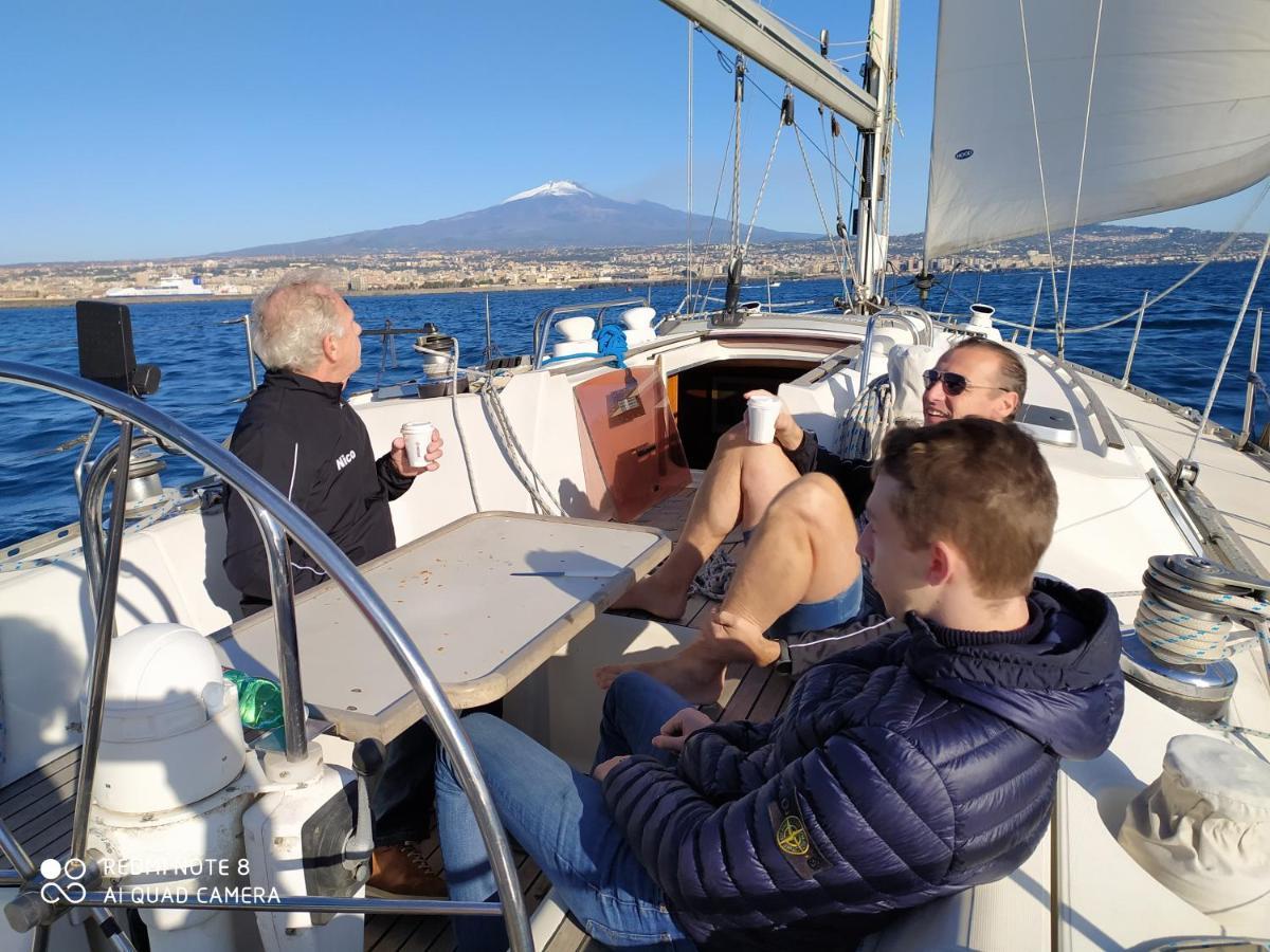 House Boat Hotel Catania Exterior foto